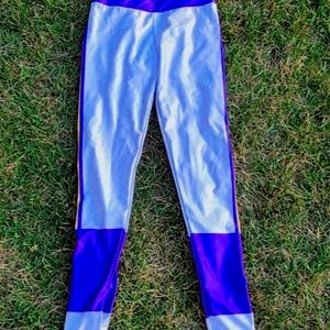 Old navy size medium purple and white